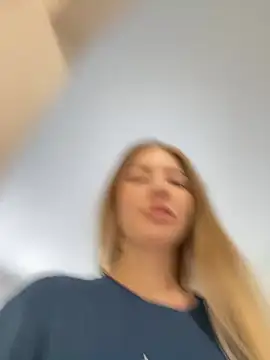 Snapshot of NewLale chatting on March 18, 2025, 3:34 am NewLale online show from March 18, 2025, 3:34 am