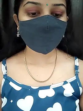 Angleannie online show from December 23, 2025, 1:38 am