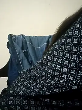 Snapshot of Kumkum_36 chatting on November 25, 2025, 4:57 am Kumkum 36 online show from November 25, 2025, 4:57 am