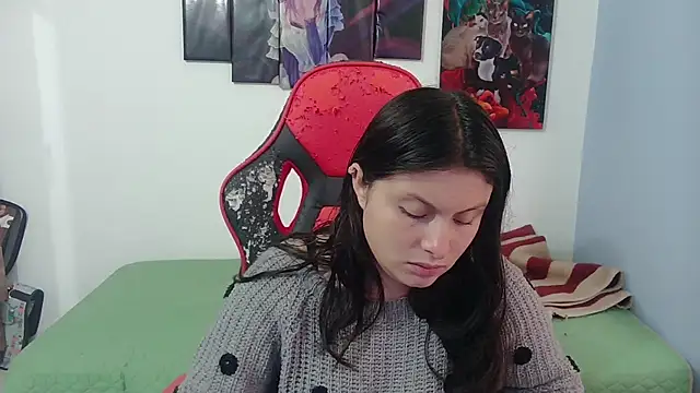 Snapshot of jessica_gomez chatting on November 18, 2025, 10:13 pm jessica gomez online show from November 18, 2025, 10:13 pm