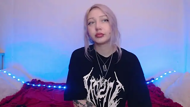 Snapshot of Emily_hardcore chatting on November 25, 2025, 10:10 pm Emily hardcore online show from November 25, 2025, 10:10 pm