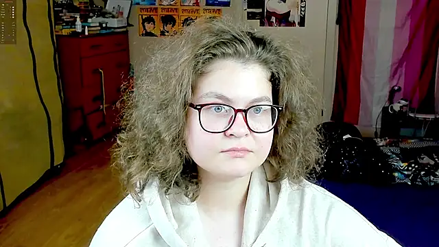 Sashy Way online show from October 23, 2025, 9:24 pm