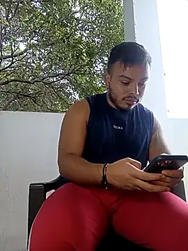 Snapshot of Naughty_Charly chatting on October 25, 2025, 3:34 pm Naughty Charly online show from October 25, 2025, 3:34 pm