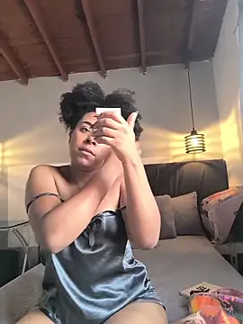 EmmilyBrant online show from April 19, 2026, 3:46 pm