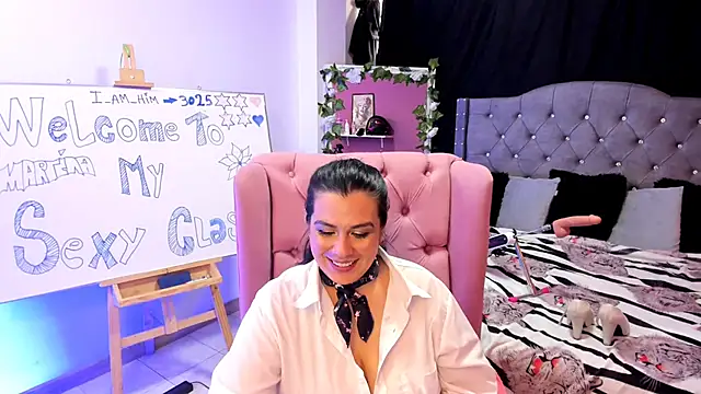 Snapshot of martina_foxy_ chatting on March 7, 2025, 8:11 pm martina foxy online show from March 7, 2025, 8:11 pm
