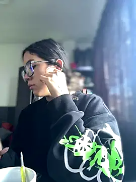 Snapshot of Mila_Morgan chatting on November 28, 2025, 2:50 pm Mila Morgan online show from November 28, 2025, 2:50 pm