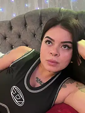 Snapshot of ivanna_rivera chatting on March 7, 2025, 6:22 pm ivanna rivera online show from March 7, 2025, 6:22 pm