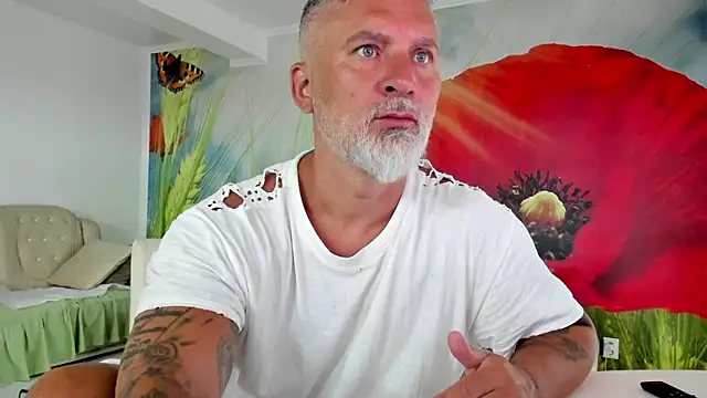 BlowMyXXL online show from May 22, 2026, 6:00 am