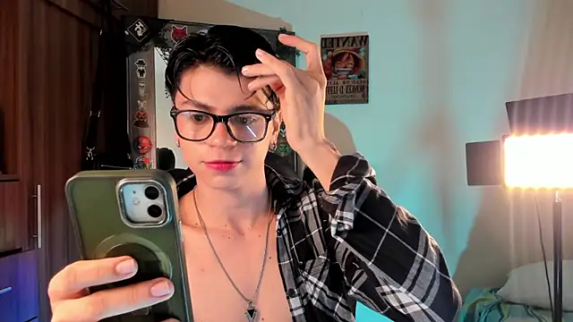 Snapshot of marckalexis chatting on September 30, 2025, 2:01 pm marckalexis online show from September 30, 2025, 2:01 pm