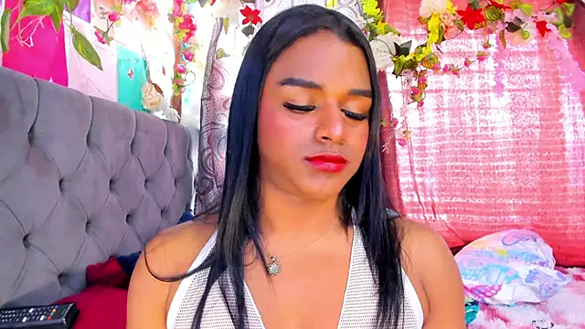 Karly coffe online show from August 1, 2026, 2:04 pm