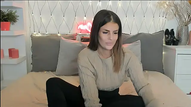 Snapshot of CassyCain chatting on January 17, 2025, 2:50 pm CassyCain online show from January 17, 2025, 2:50 pm