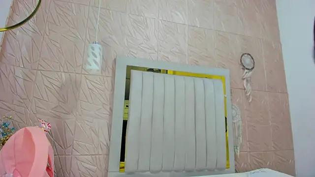 Snapshot of Ammy_Connor1 chatting on November 14, 2025, 7:39 pm Ammy Connor1 online show from November 14, 2025, 7:39 pm