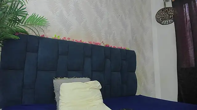 Ammy Connor1 online show from March 25, 2026, 8:41 pm