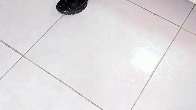 Snapshot of violeth_hill chatting on November 26, 2025, 1:00 pm violeth hill online show from November 26, 2025, 1:00 pm