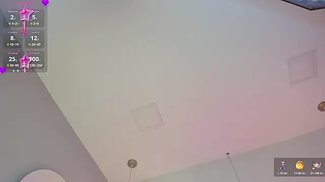 Snapshot of violeth_hill chatting on October 27, 2025, 5:03 pm violeth hill online show from October 27, 2025, 5:03 pm