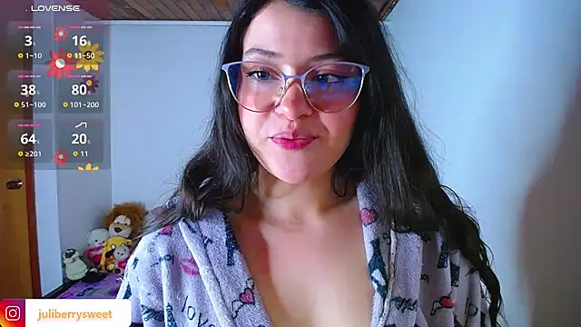 Snapshot of juli05star20 chatting on September 14, 2025, 8:53 pm juli05star20 online show from September 14, 2025, 8:53 pm