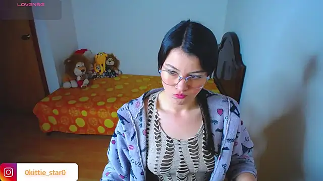 Snapshot of juli05star20 chatting on March 7, 2025, 3:49 pm juli05star20 online show from March 7, 2025, 3:49 pm