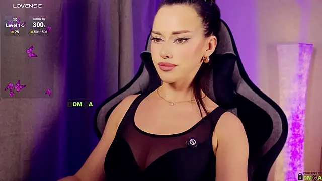 -CrazyAnna- online show from March 25, 2026, 4:17 pm