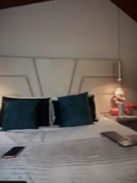 Miss ary online show from November 11, 2025, 12:33 pm