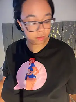 XMara online show from April 14, 2026, 5:29 pm