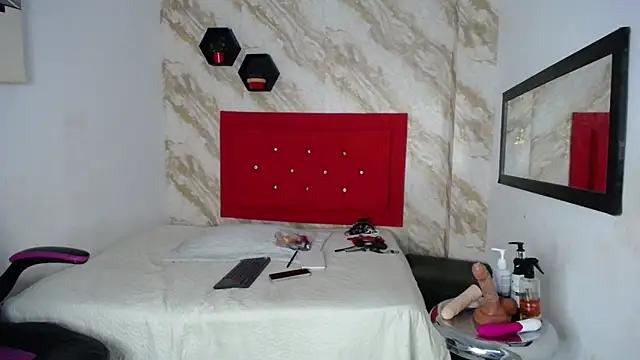 issa  love online show from November 15, 2025, 12:20 pm