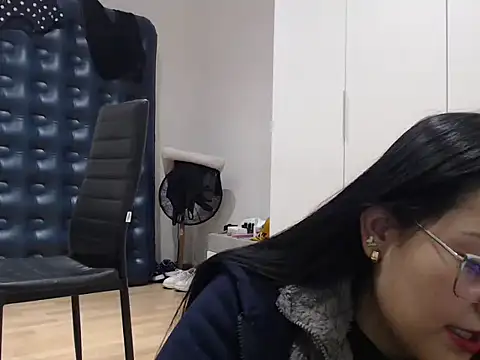 Snapshot of Alisha_99 chatting on November 21, 2025, 6:40 pm Alisha 99 online show from November 21, 2025, 6:40 pm