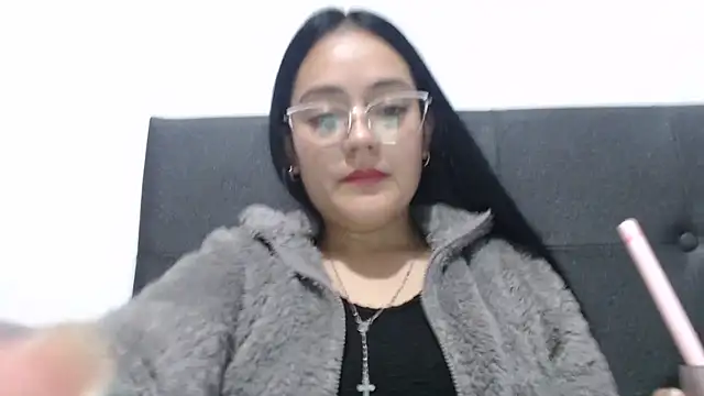 Snapshot of Alisha_99 chatting on March 11, 2026, 11:43 pm Alisha 99 online show from March 11, 2026, 11:43 pm