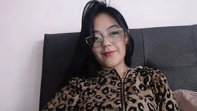 Snapshot of Alisha_99 chatting on March 6, 2026, 1:06 pm Alisha 99 online show from March 6, 2026, 1:06 pm