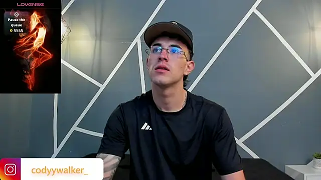 Snapshot of CodyWalkerR chatting on April 22, 2026, 11:22 pm CodyWalkerR online show from April 22, 2026, 11:22 pm