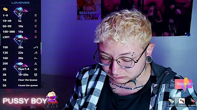 Snapshot of princeFtm chatting on February 16, 2026, 3:21 pm princeFtm online show from February 16, 2026, 3:21 pm