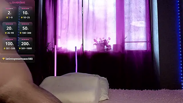 Snapshot of bebrochka41_ chatting on February 6, 2025, 12:48 pm bebrochka41 online show from February 6, 2025, 12:48 pm