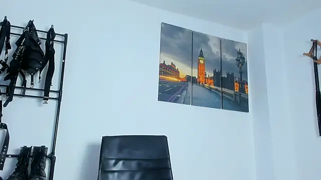 JuanBlade online show from November 3, 2025, 3:37 pm