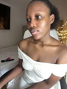 Snapshot of kellya_ chatting on November 12, 2025, 11:30 pm kellya online show from November 12, 2025, 11:30 pm