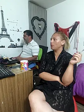 Snapshot of hotandfierylatinos2023 chatting on November 27, 2025, 10:05 am hotandfierylatinos2023 online show from November 27, 2025, 10:05 am