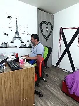 Snapshot of hotandfierylatinos2023 chatting on December 5, 2025, 11:20 am hotandfierylatinos2023 online show from December 5, 2025, 11:20 am