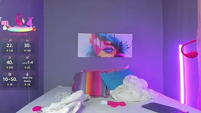 MadissonShakur online show from December 18, 2025, 5:06 pm