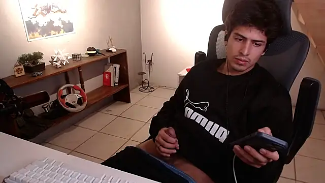 Snapshot of Thieves9 chatting on February 11, 2026, 2:22 am Thieves9 online show from February 11, 2026, 2:22 am