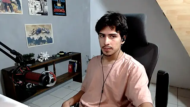 Snapshot of Thieves9 chatting on January 14, 2026, 3:54 am Thieves9 online show from January 14, 2026, 3:54 am