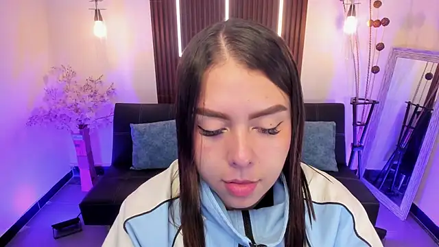 ArianaBaker online show from January 12, 2026, 2:35 pm