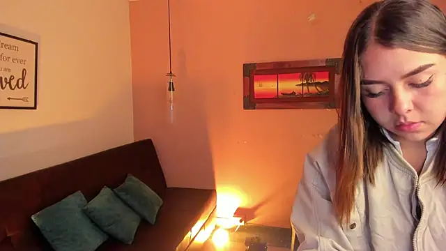 Snapshot of ArianaBaker chatting on November 10, 2025, 12:54 pm ArianaBaker online show from November 10, 2025, 12:54 pm