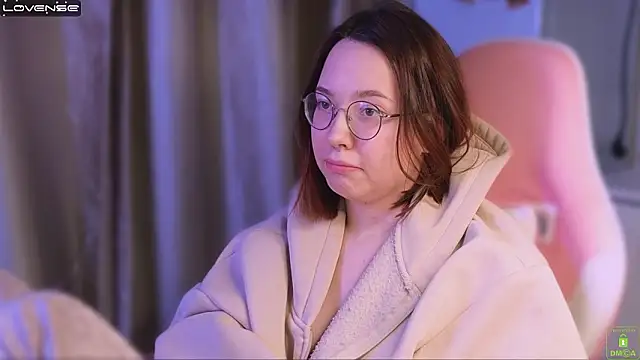 Airyhill online show from February 2, 2026, 12:31 am