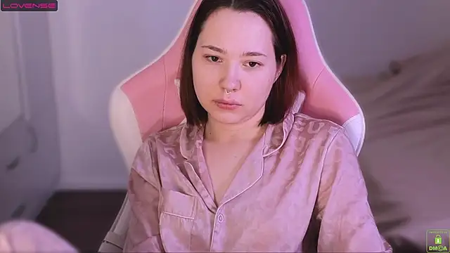 Airyhill online show from December 21, 2025, 12:07 pm