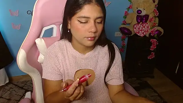 Candela-Smith online show from April 9, 2026, 4:35 pm