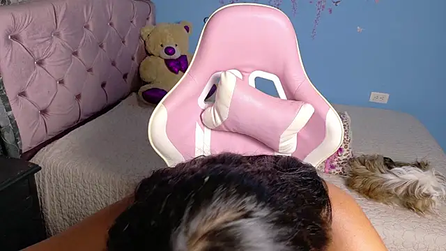 Snapshot of Candela-Smith chatting on July 29, 2026, 12:32 am Candela-Smith online show from July 29, 2026, 12:32 am