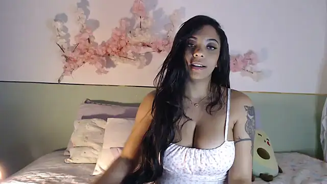 Snapshot of Srta_Diana chatting on October 19, 2025, 1:52 am Srta Diana online show from October 19, 2025, 1:52 am