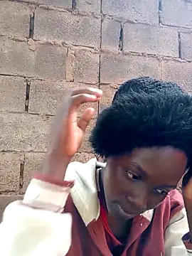 Snapshot of Swirly_blac chatting on November 11, 2025, 6:52 am Swirly blac online show from November 11, 2025, 6:52 am