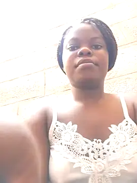 Snapshot of Sarie_sho chatting on November 20, 2025, 7:31 am Sarie sho online show from November 20, 2025, 7:31 am