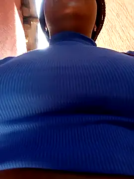 Snapshot of Sarie_sho chatting on November 19, 2025, 5:40 am Sarie sho online show from November 19, 2025, 5:40 am