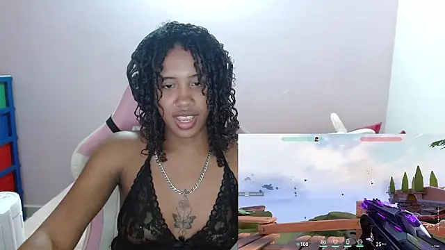 Snapshot of TiffanyRoouse chatting on March 10, 2025, 12:18 am TiffanyRoouse online show from March 10, 2025, 12:18 am