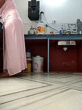 Snapshot of Archna-ji chatting on October 13, 2025, 4:36 am Archna-ji online show from October 13, 2025, 4:36 am